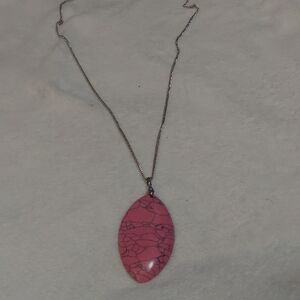 6/$10 Paparazzi Pink Marbled Pendant Necklace